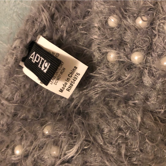 Winter warmer headband with Bow and pearls - Picture 5 of 6